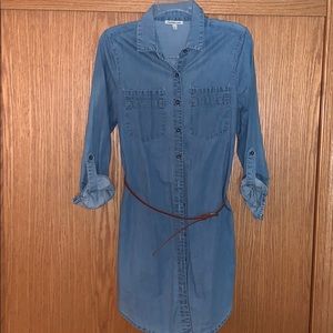 Jean dress with brown belt